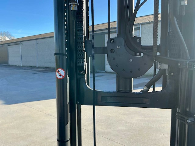2020 linde r14g-01 reach truck op grote wielen en vorkversteller - afbeelding 10 van  69