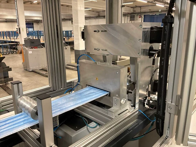 2020 machine voor het vervaardigen en verpakken van mondmaskers - afbeelding 17 van  44