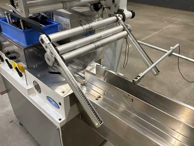 2020 machine voor het vervaardigen en verpakken van mondmaskers - afbeelding 32 van  55