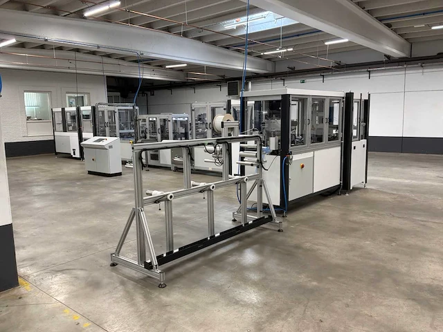 2020 machine voor het vervaardigen en verpakken van mondmaskers - afbeelding 1 van  44