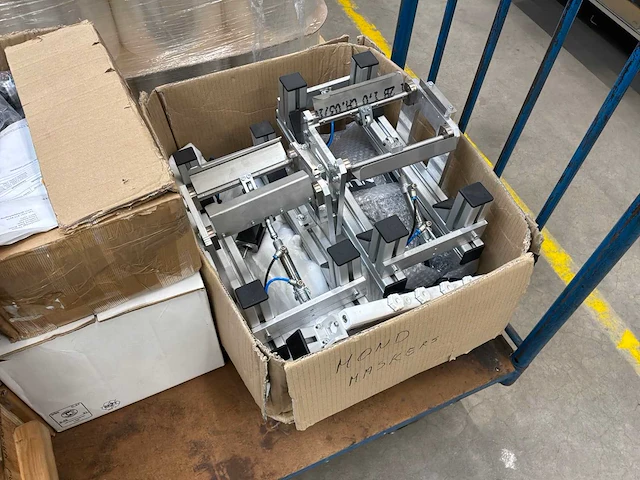 2020 machine voor het vervaardigen en verpakken van mondmaskers - afbeelding 48 van  55