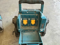 2020 makita dml809 bouwlamp - afbeelding 3 van  6
