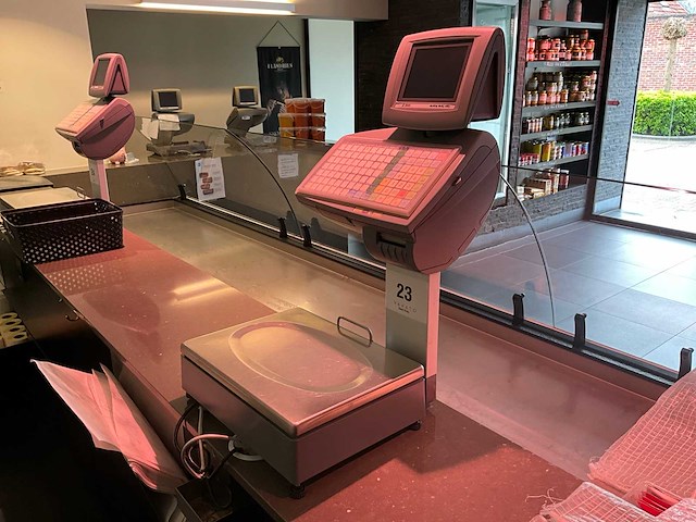 2020 master ce 9000 weegschaal - afbeelding 1 van  4