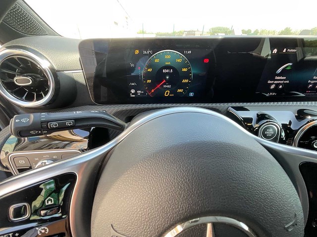 2020 mercedes-benz a 160 personenauto - afbeelding 3 van  12