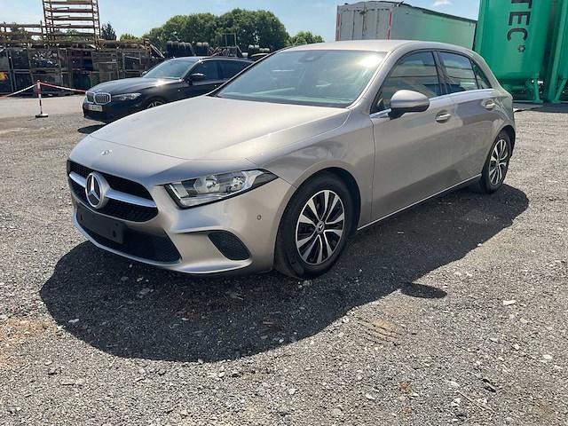 2020 mercedes-benz a 160 personenauto - afbeelding 1 van  12