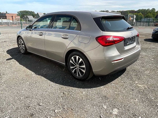 2020 mercedes-benz a 160 personenauto - afbeelding 7 van  12