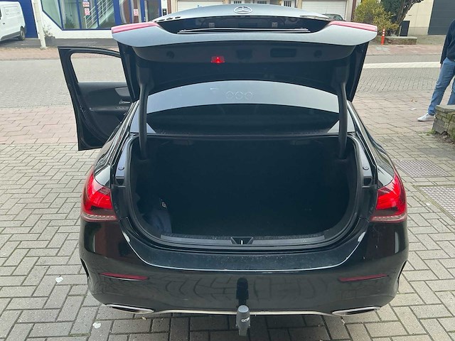 2020 mercedes-benz a180d sedan personenauto - afbeelding 17 van  26