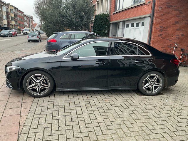2020 mercedes-benz a180d sedan personenauto - afbeelding 12 van  26