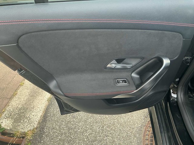 2020 mercedes-benz cla250 2dlx491 personenauto - afbeelding 28 van  54