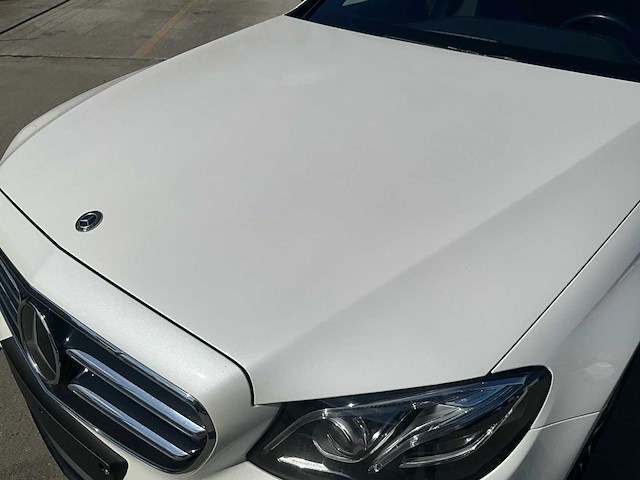 2020 mercedes-benz e300 amg line - plug-in hybride - panodak - trekhaak - afbeelding 3 van  83