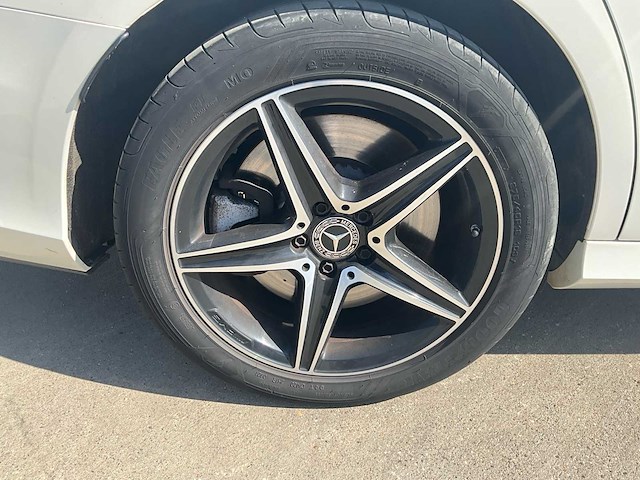 2020 mercedes-benz e300 amg line - plug-in hybride - panodak - trekhaak - afbeelding 7 van  83