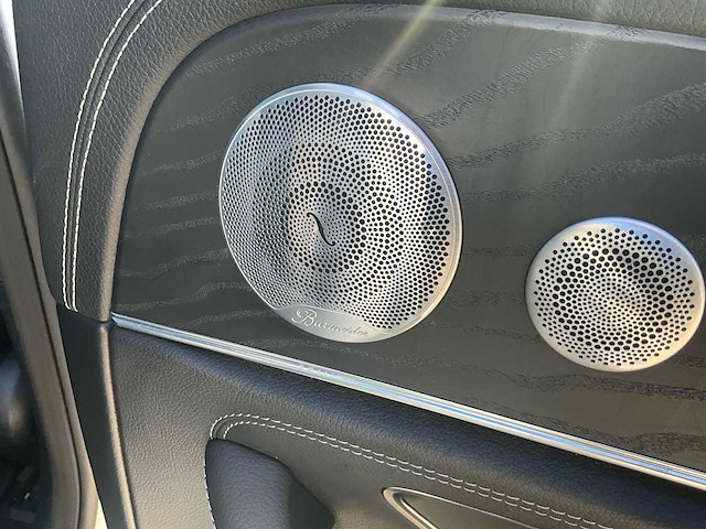 2020 mercedes-benz e300 amg line - plug-in hybride - panodak - trekhaak - afbeelding 57 van  83