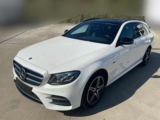 2020 mercedes-benz e300 amg line - plug-in hybride - panodak - trekhaak - afbeelding 1 van  38