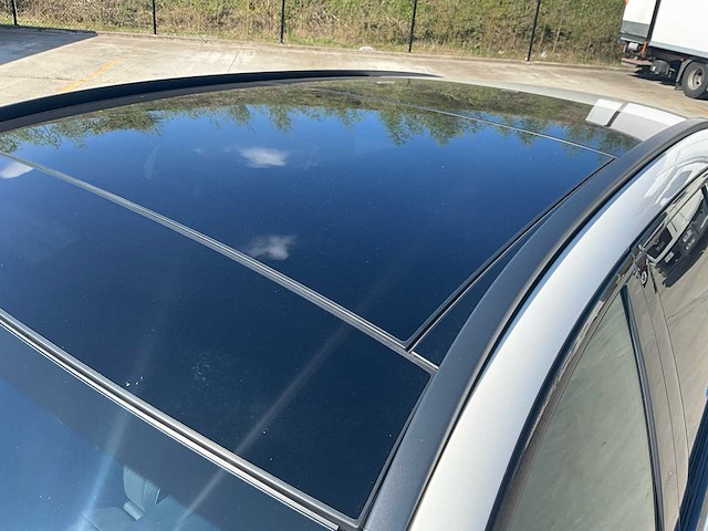 2020 mercedes-benz e300 amg line - plug-in hybride - panodak - trekhaak - afbeelding 7 van  38