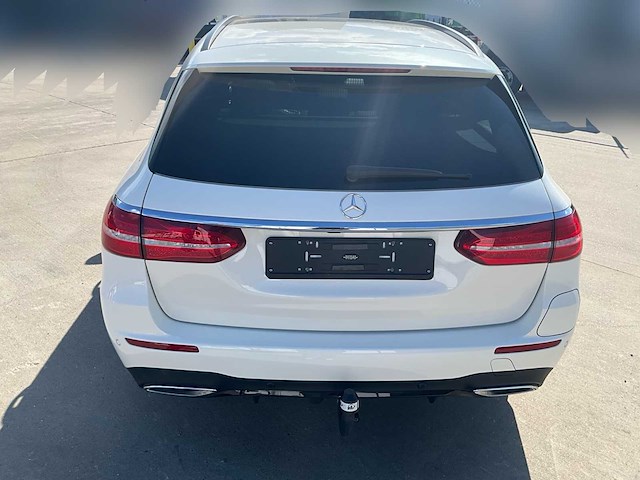 2020 mercedes-benz e300 amg line - plug-in hybride - panodak - trekhaak - afbeelding 16 van  38