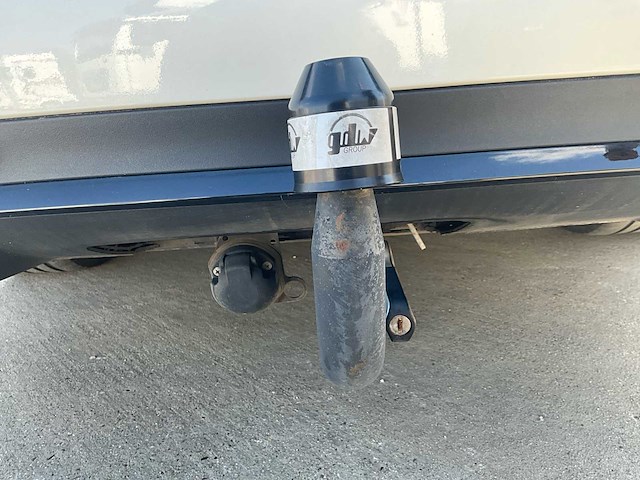 2020 mercedes-benz e300 amg line - plug-in hybride - panodak - trekhaak - afbeelding 32 van  38