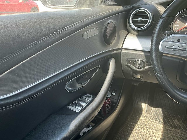 2020 mercedes-benz e300de personenauto - afbeelding 8 van  30