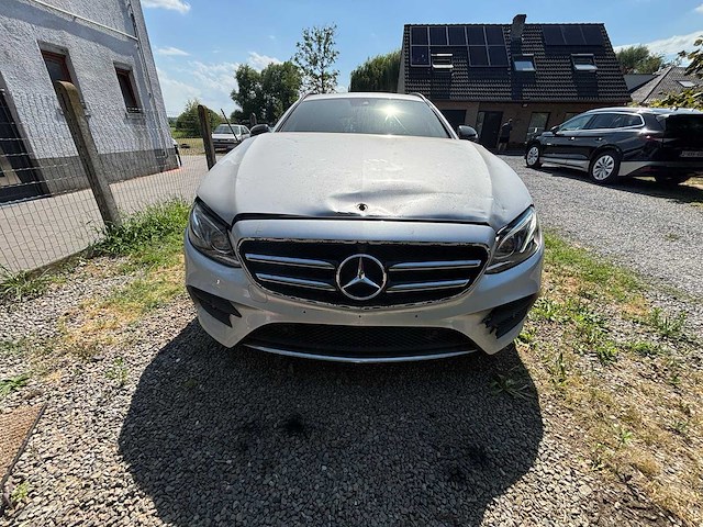 2020 mercedes-benz e300de personenauto - afbeelding 28 van  30