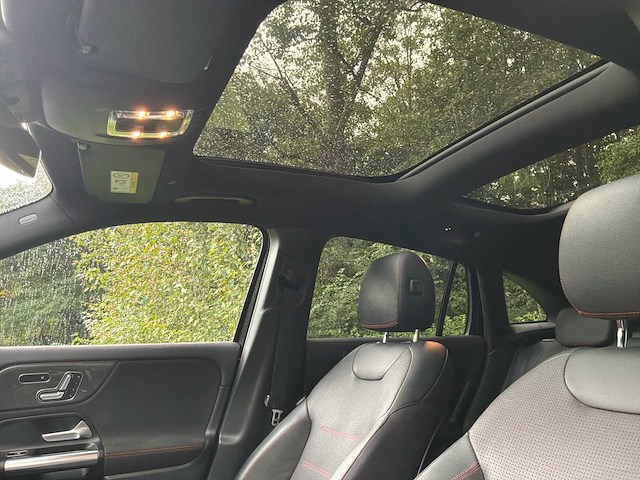 2020 mercedes-benz gla gla 200 d – 2020 – 150 pk – automatisch – 101.892 km auto - afbeelding 10 van  56