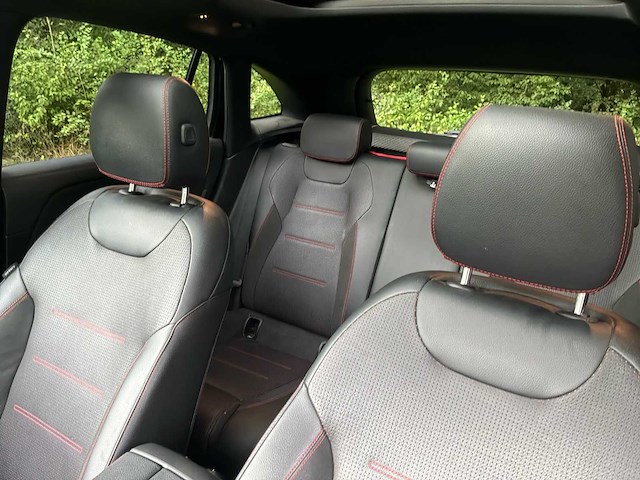 2020 mercedes-benz gla gla 200 d – 2020 – 150 pk – automatisch – 101.892 km auto - afbeelding 17 van  56