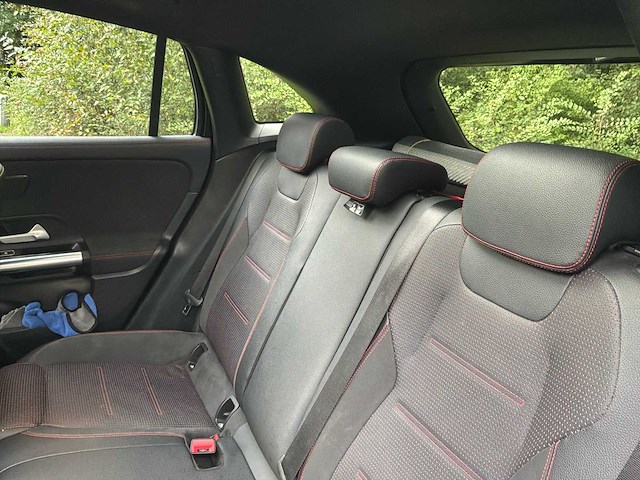 2020 mercedes-benz gla gla 200 d – 2020 – 150 pk – automatisch – 101.892 km auto - afbeelding 21 van  55