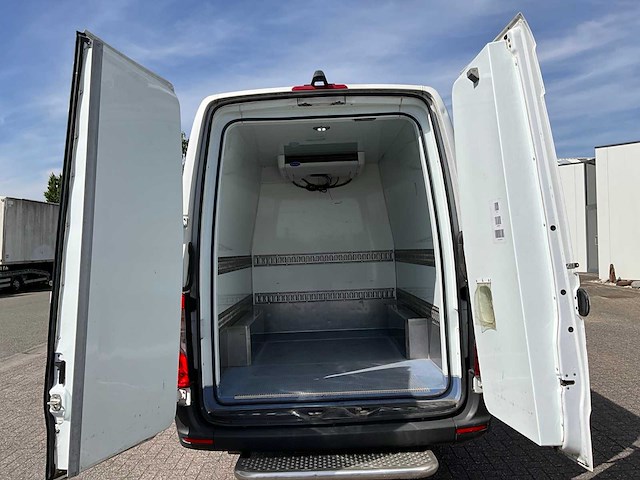 2020 mercedes-benz sprinter koelwagen lichte vrachtwagen - afbeelding 6 van  9