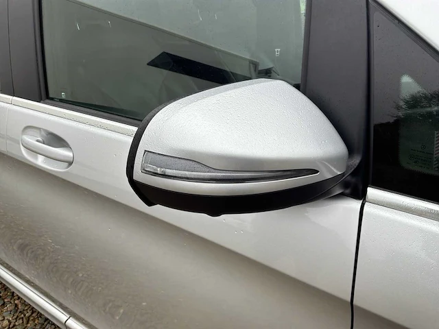 2020 mercedes-benz v-klasse 300d 2.0 auto - afbeelding 30 van  54