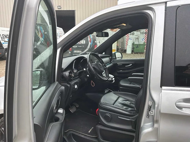 2020 mercedes-benz v-klasse 300d 2.0 auto - afbeelding 33 van  47