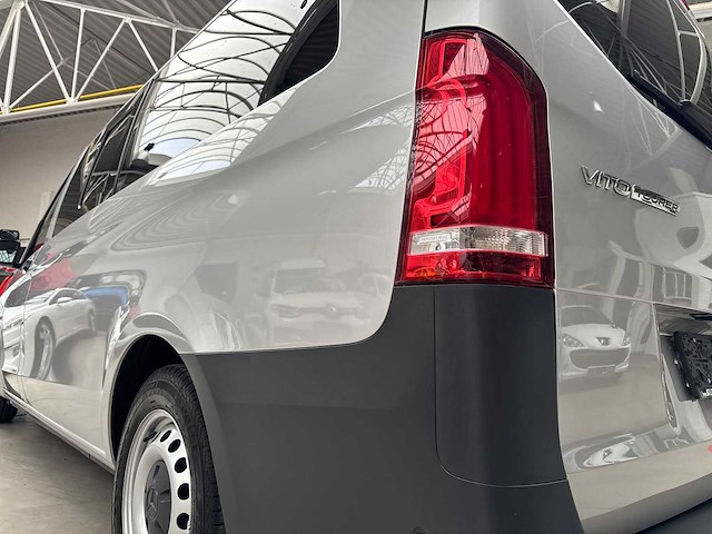 2020 mercedes-benz vito tourer 116cdi extra long 9 seats possible - afbeelding 25 van  28