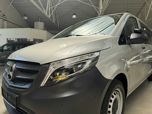 2020 mercedes-benz vito tourer 8 zitplaatsen - afbeelding 3 van  22