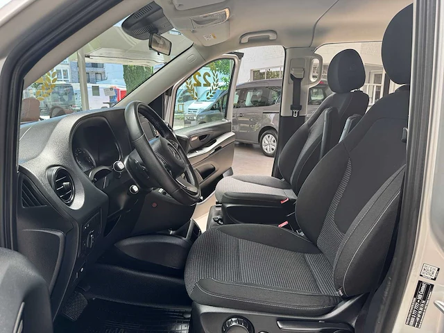 2020 mercedes-benz vito tourer 8 zitplaatsen - afbeelding 4 van  22