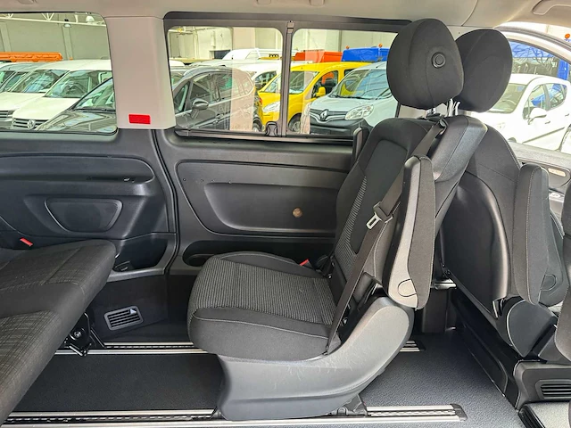 2020 mercedes-benz vito tourer 8 zitplaatsen - afbeelding 11 van  22