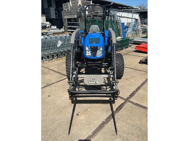 2020 new holland avaria4r td3.50 vierwielaangedreven landbouwtractor met frondlader 48 pk - afbeelding 3 van  16