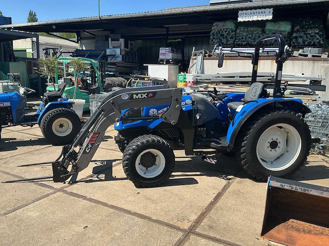2020 new holland avaria4r td3.50 vierwielaangedreven landbouwtractor met frondlader 48 pk - afbeelding 1 van  16
