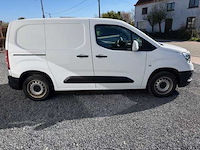 2020 opel combo schadewagen - afbeelding 14 van  18