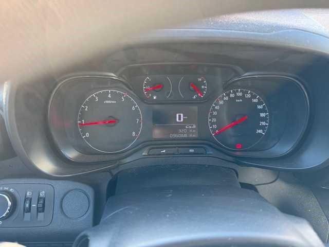 2020 opel combo schadewagen - afbeelding 8 van  18