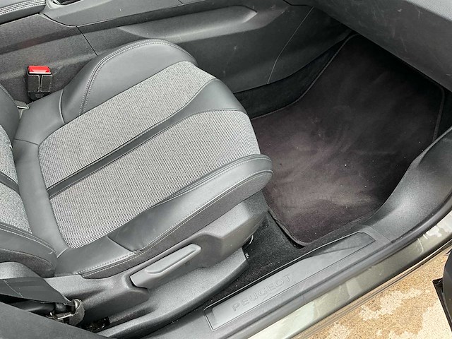 2020 peugeot 3008 - automaat - benzine - afbeelding 44 van  59