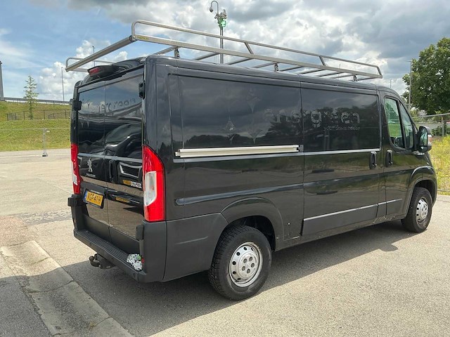 2020 peugeot boxer 330 2.2 hdi l2h1 pre bedrijfswagen - afbeelding 14 van  18