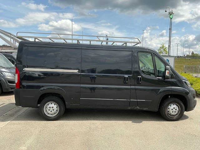 2020 peugeot boxer 330 2.2 hdi l2h1 pre bedrijfswagen - afbeelding 15 van  18