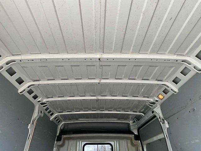 2020 peugeot boxer lichte vracht - airco - euro 6d - trekhaak - afbeelding 25 van  60