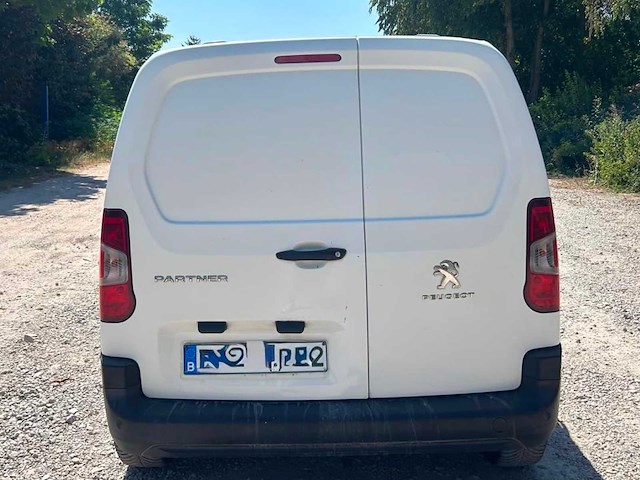 2020 peugeot parter 1.5 diesel automaat - afbeelding 17 van  22