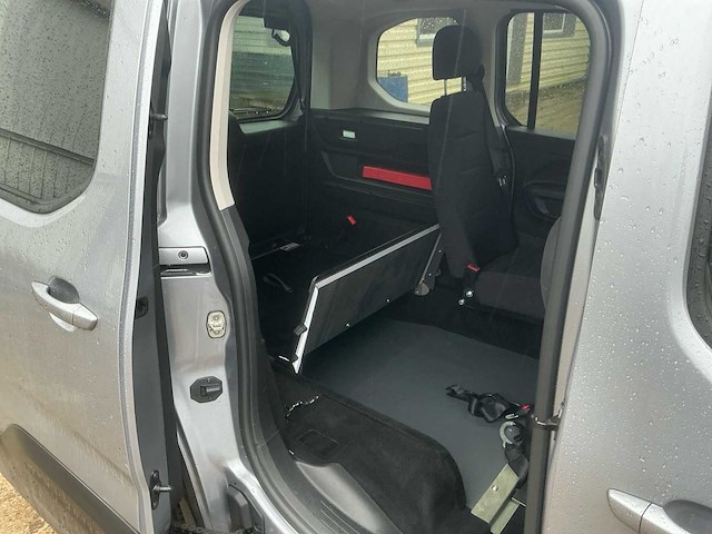 2020 peugeot rifter mindervalide wagen personen - afbeelding 13 van  22