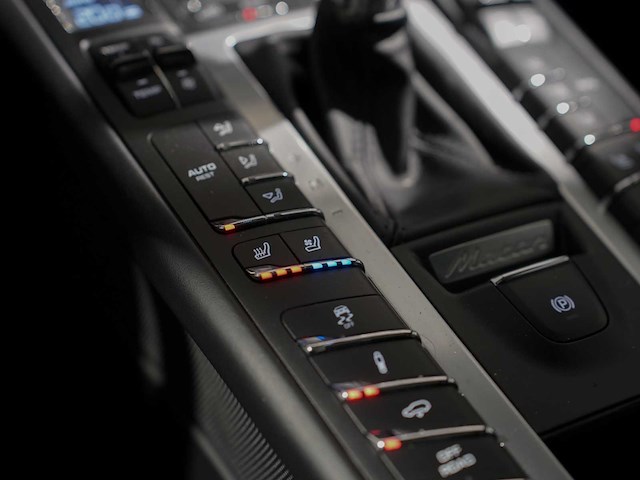 2020 porsche mancan s 95b auto - afbeelding 10 van  33