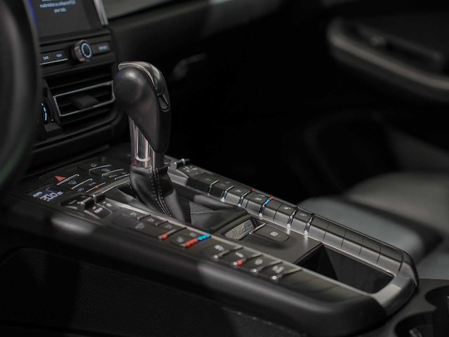 2020 porsche mancan s 95b auto - afbeelding 14 van  33