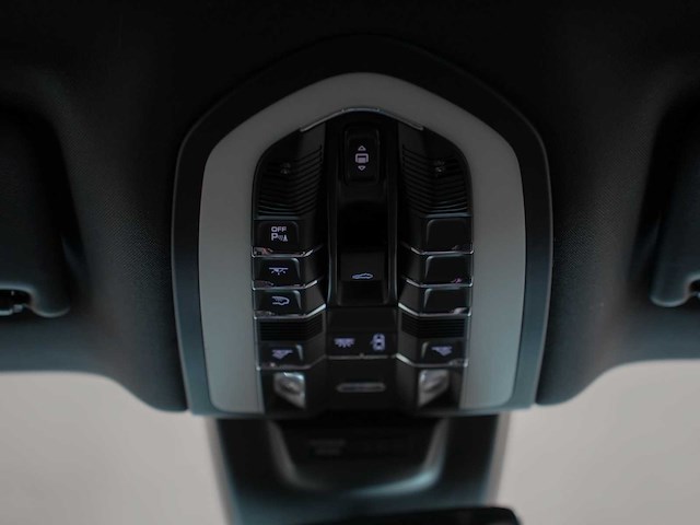 2020 porsche mancan s 95b auto - afbeelding 18 van  33