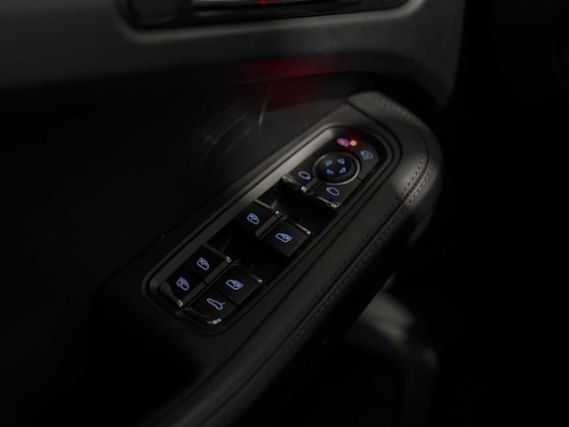 2020 porsche mancan s 95b auto - afbeelding 13 van  32