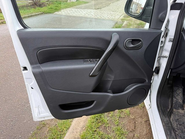 2020 renault kangoo lichte vracht - geldige technische keuring - 88000km - afbeelding 33 van  39