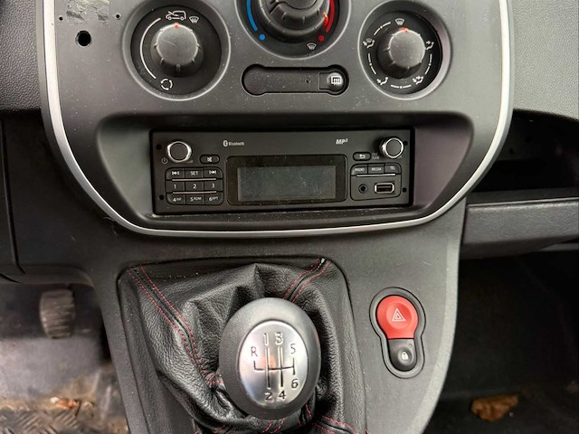 2020 renault kangoo lichte vracht - geldige technische keuring - 88000km - afbeelding 38 van  39