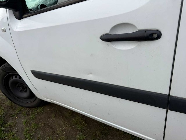 2020 renault kangoo lichte vracht - geldige technische keuring - 88000km - afbeelding 17 van  39