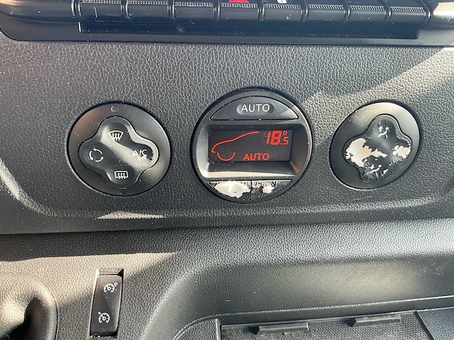 2020 renault master lichte vracht - airco - trekhaak - afbeelding 28 van  60